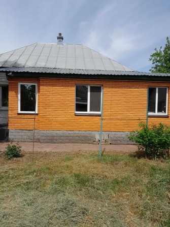 Будинок в місті Остер - фото 1