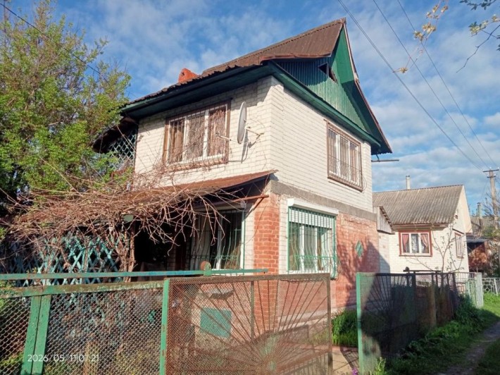 Продам дачу з ремонтом, можна під житло , біля річки Десна! с.Жавинка! - фото 1