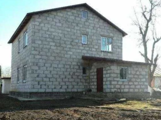 Продаж  будинку с. Нова Басань  на земельний ділянці 25 с. Нова Басань