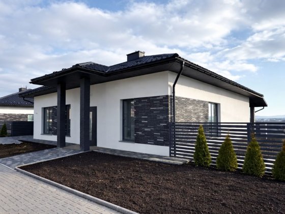 Продаж одноповерхового будинку в  котеджному містечку 2км до Чернівців Годилів