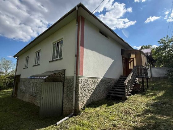 Продається будинок у Кіцмані Кіцмань