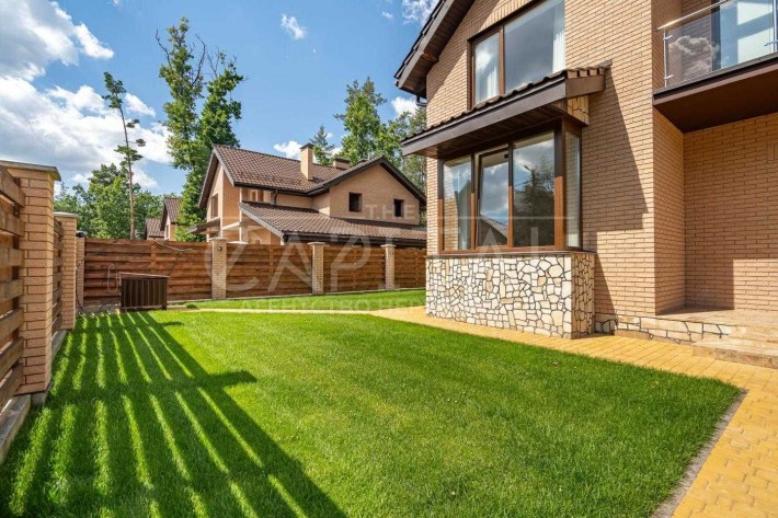 ПРОДАЖ якісного будинку КМ Парк Хаус10 соток Гора Бориспільський район - фото 1