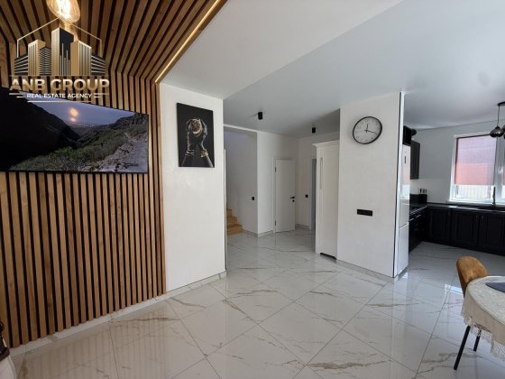 ЦЕНТР! Продажа дома с дизайнерским ремонтом 140м2, ул.Шкиля 30, Борисполь Борисполь