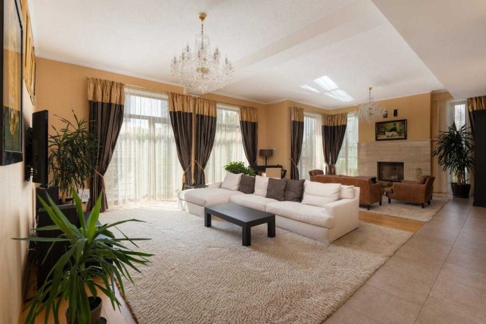 Продаж будинку в Царському селі за адресою вул. Редутна Печерськ - фото 1
