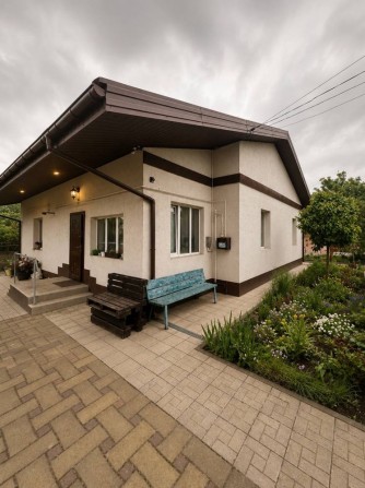 Продаж будинку в місті - фото 1