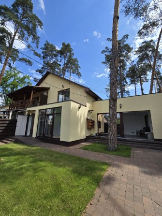Продаж сучасного квадробудинку в Лісовій Бучі 120м2 2,5сотки. Є камін, тераса, балкон. - фото 1