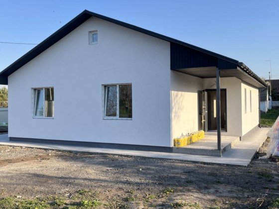 Будинок 115 м + комунікації + 5 соток м.Бориспіль. вул.Коломичівська БЕЗ %