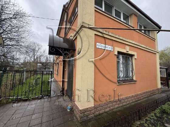 Продаж будинку220 кв.м. Оболонський район, СТ Оболонь