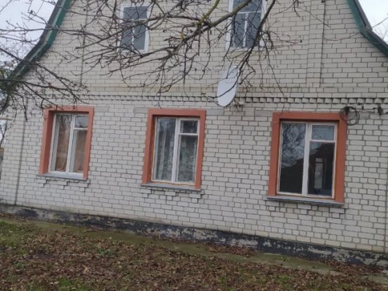 Хата у Зазим'ї Броварського р-ну Бровары