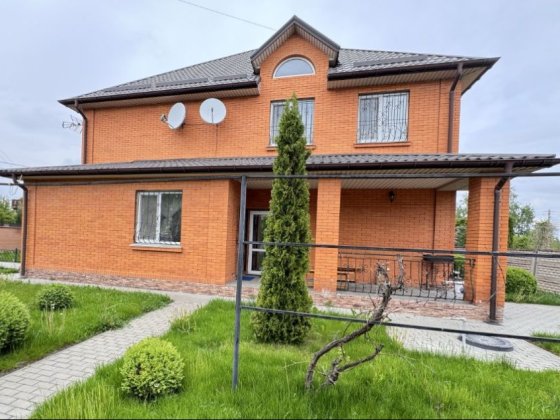 Продаж газифікованого , великого будинку+Баняя Бориспіль