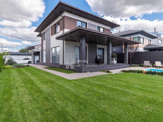 Продаж Будинок 211м2 5кімн 10соток Богдана Хмельницького Бровари Басейн Газ 15кВт Інвертор Бровари