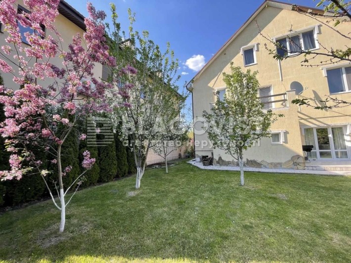 Просторий будинок 283 м² біля метро Нивки – ідеально для життя або бізнесу! - фото 1