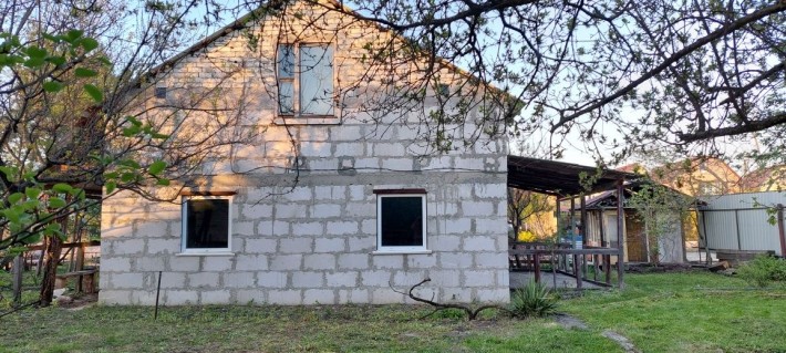 Елітне камерне місце для проживання, будинок з виходом до води із соснами біля м.Славутич! - фото 1