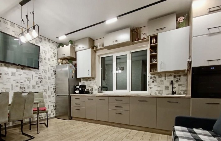 Продаж БУДИНОК 100м2 +10сот. З ремонтом та меблями - фото 1