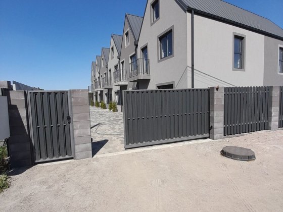 Продаж БЕЗ КОМІСІЇ Таунхаус 88м з ділянкою 1с. Вишневе