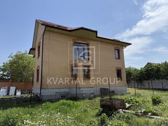 Дім 336м² з клінкерним фасадом на Солом'янці. Ділянка 6.8 соток Київ