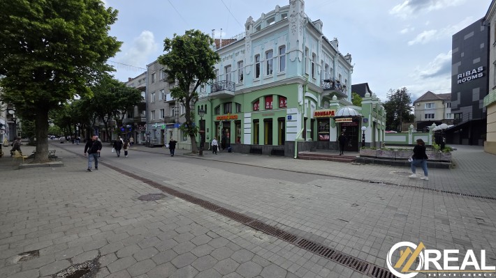 Продаж унікальної комерції в центрі Луцька - фото 1