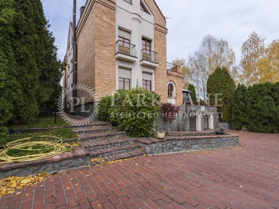 Продаж будинку Подільський рн вул Красицького 830 м2 22 сотки Всі комунікації Цегляний будинок Киев