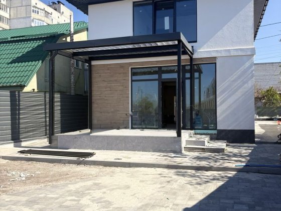 Продаж сучасного просторого будинку ДНС Біла Церква