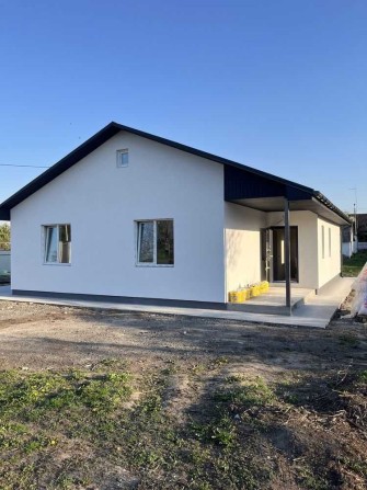 ЦЕНТР ! Продаж сучасний будинок площею 115 м2 м.  Бориспіль - фото 1