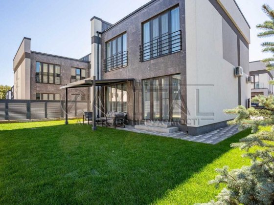 Продаж Будинок вул. Виноградна, Осокорки Киев