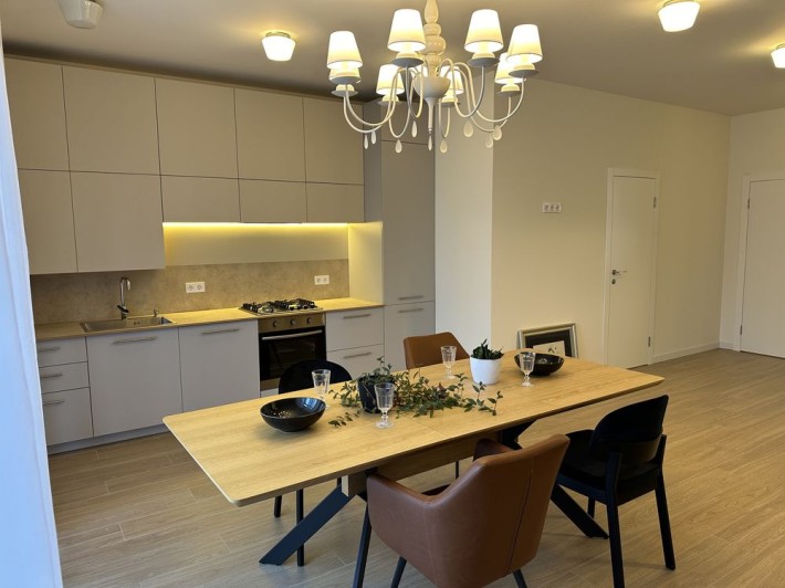 Продаж дуплексу в Лісовій Бучі, 110 м2 на 2 сотках землі з ремонтом. - фото 1