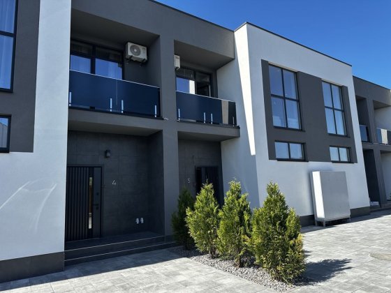 Продаж таунхаус квартира будинок Осокорки метро Київ Лівий Берег ремонт від забудовника без %  озеро Киев