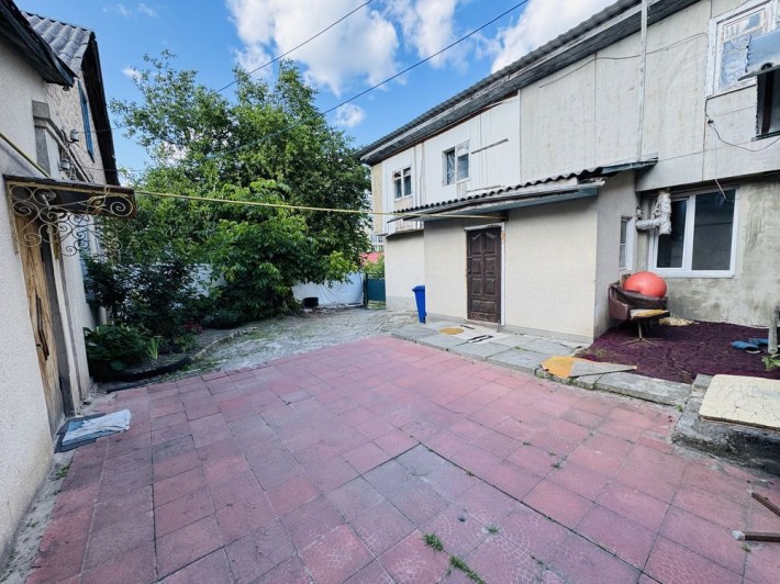 БЕЗ КОМІСІЇ частина будинку 80м2 в житловому стані на ділянці 10 соток - фото 1