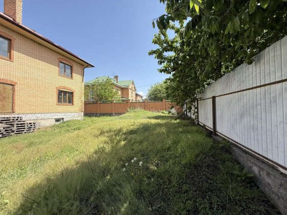 БЕЗ КОМІСІЇ! Продам будинок 336 м² у Києві для великої родини