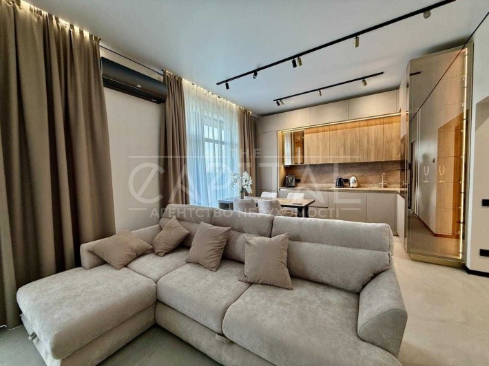 Продаж / Будинок / 110 м2 / Дарницький район / вул. Виноградна, 2 - фото 1