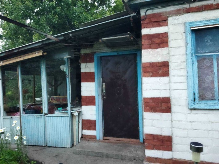 Дачний будинок в СТ "Світанок" Сади-2 с. Власівка - фото 1