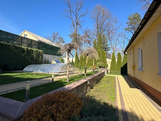 Продаж будинку біля Центрального парку! Басейн! 7 соток Ірпінь