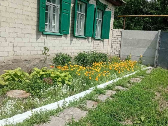 Півбудинку на правому березі Дніпра Кременчук