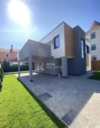 Продаж Будинок Оболонь Вул. Богатирська 145 м² 3 Спальні 3 Санвузли Ділянка 4 Сотки Вихід До Води Те - фото 1