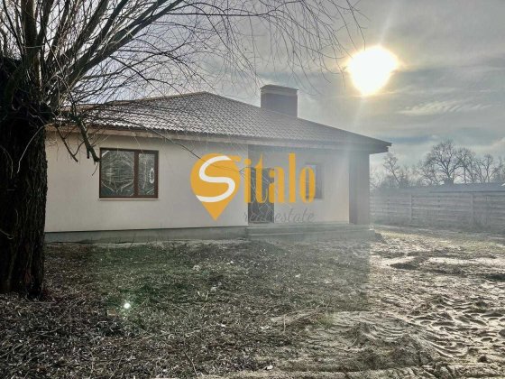 Одноповерховий будинок 138 кв.м під ремонт з ділянкою виходом на воду 18 соток, Осокорки