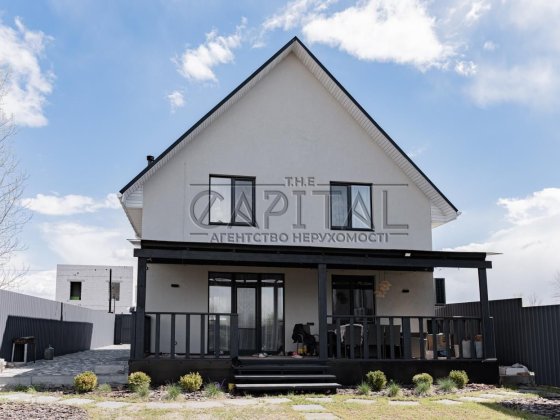 ПРОДАЖ!Краща ціна будинку в престижному районі Осокорки, всього 4 км від станції метро Славутич. Київ