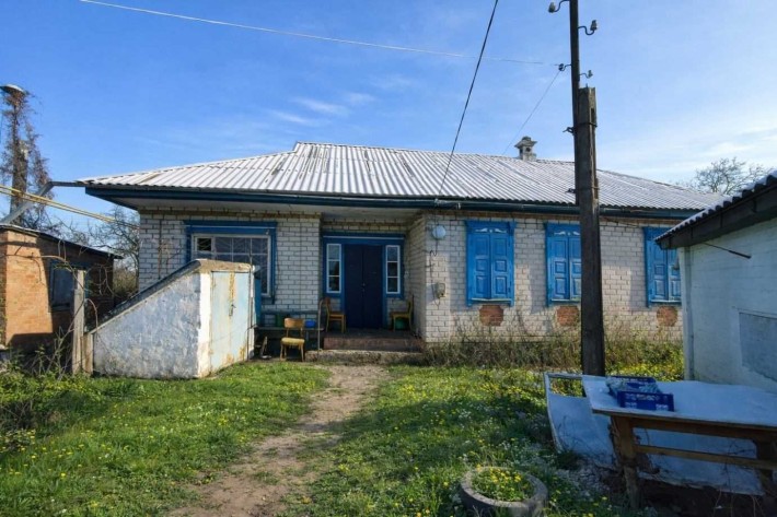 Продаж  будинку   Кременчук + 50 соток землі. - фото 1