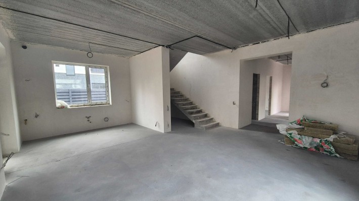 Сучасний будинок 150 м² з терасою 22 м² на 4,5 сотках землі в Бучі - фото 1