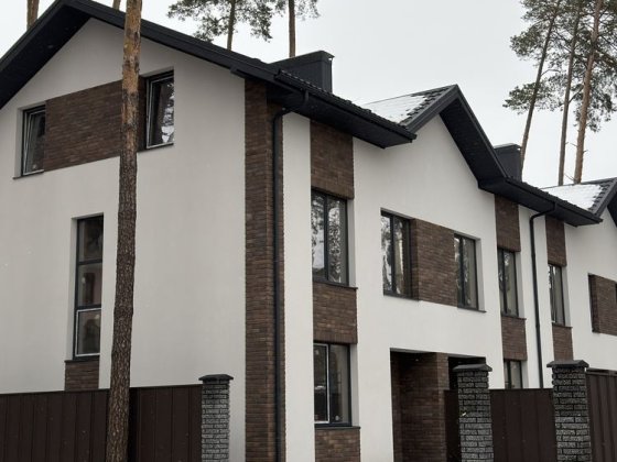 Старт продажу таунхаусів в Центрі міста і вже залишився 1 Ірпінь