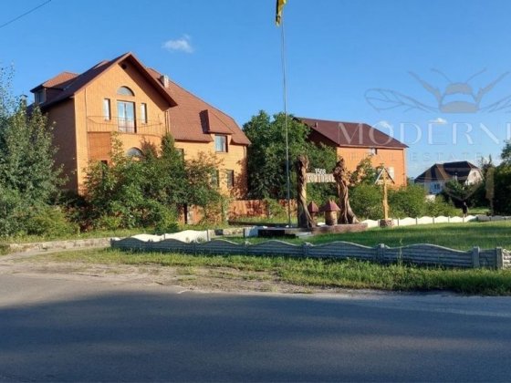 Продаж будинку  500 м² в м. Бортничі Київ