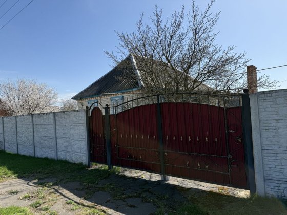 Будинок у с. Камбурліївка 25 км Кременчука Кременчуг