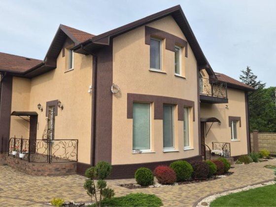 Продається просторий будинок з ландшафтною ділянкою|10 соток|266,6м2 Кривий Ріг