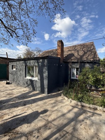 Продається будинок в центрально міському районі! - фото 1