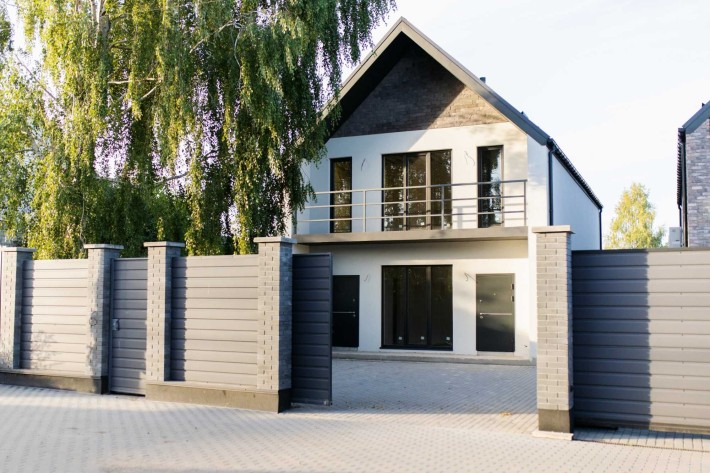 Продаж двоповерхового будинку Жуляни закрите містечко 185м2 Теремки - фото 1