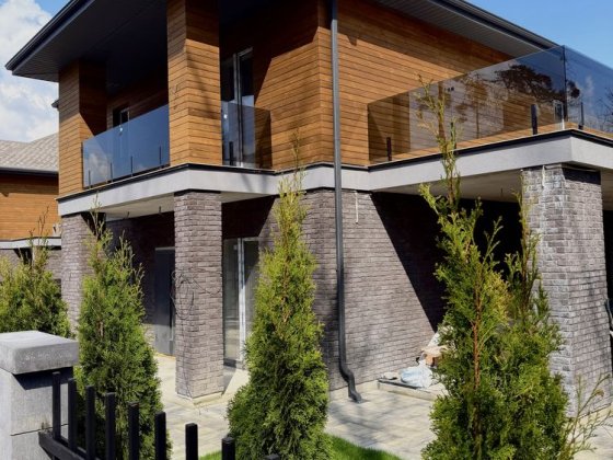 Преміальні котеджі Forest Lake villas біля метро Житомирська, автостанція Дачна