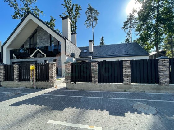 Сучасний будинок в Бучі, КМ Family Park Residence Буча