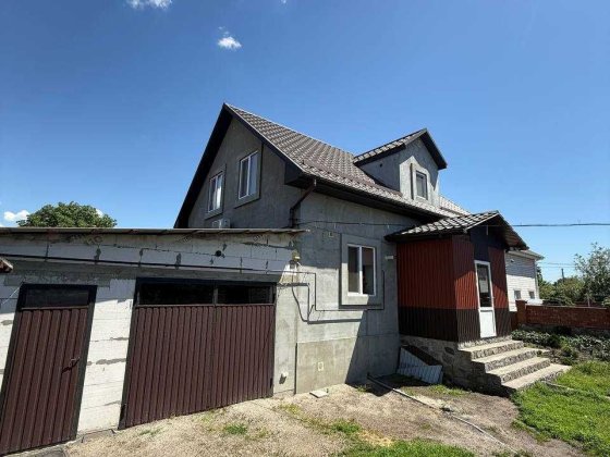 Дом в Кременчуге Р/н Крюків Кременчуг