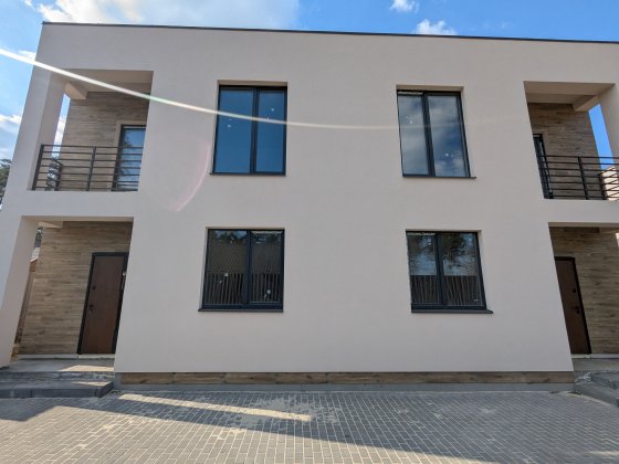Буча! Продаж 2-поверхового дуплексу з ділянкою