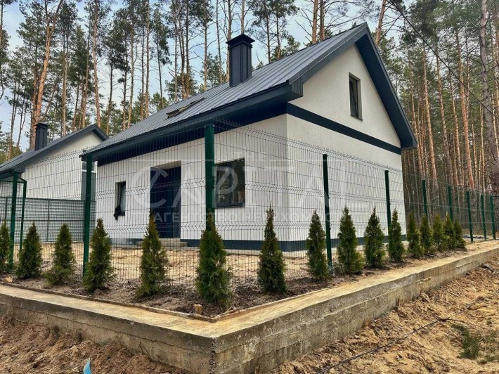 Продається сучасний будинок 132 м² у сосновому лісі — лише 4 км від метро «Бориспільська» (7 хвилин  - фото 1