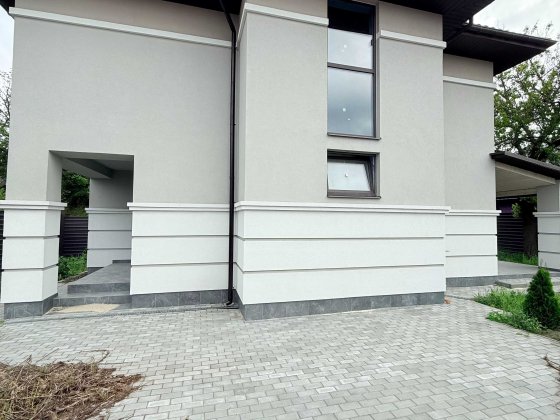 Продам Будинок в Центрі Бучі. Поруч Авенір, Школа, Варшавський Ринок. Буча